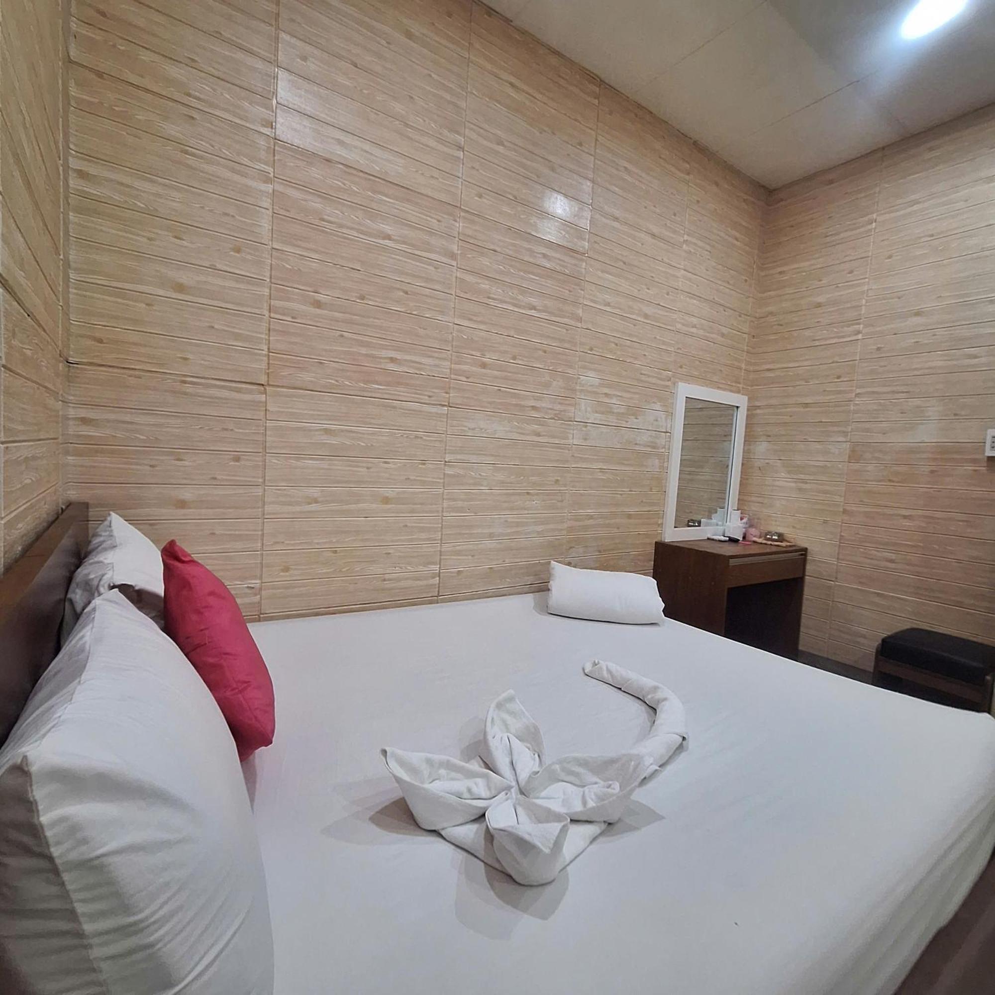Damry Hotel Хошимин Экстерьер фото